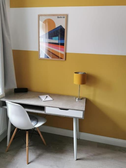 Modern Roomy 3 Bedroom Home 퍼쇼 외부 사진